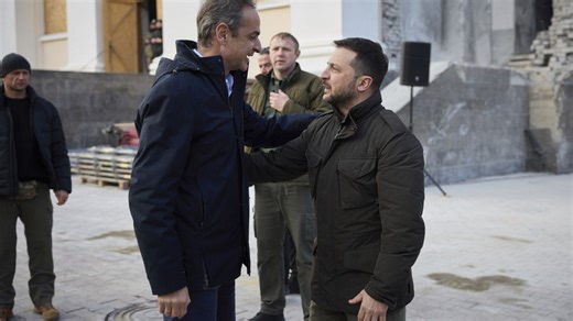 Video. Explosions hit Odesa as Zelenskyy meets with Greek prime minister