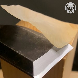 Japanese chisel cuts slices thinner than paper Partner: AKHIRA-traditional woodworking- YT: https://www.youtube.com/channel/UCh0BncmH2cAdSx5LAbnjzaw | Crafty School