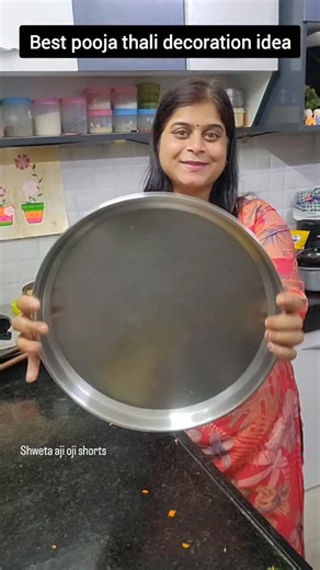Shweta Malviya on Instagram: "Pooja aarti thali decoration idea 💡 #insta #reels #instagood #instadaily #reelsinstagram #viral #reelsvideo #instalike #diwali"