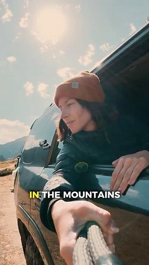 Our Close Encounter with a MASSIVE Vulture in the Wild