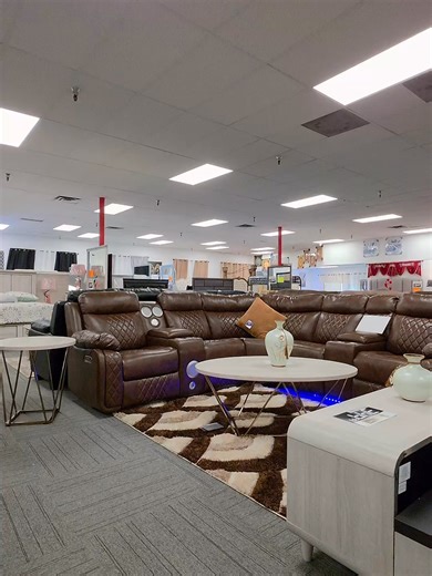 This brown leather sectional is modern and comfortable, perfect for everyday living 🤎🛋️✨ Sleek design, easy-to-clean leather, and cozy seating to elevate your space. 📍 8645 Preston Hwy, Louisville KY 40219 ☎️ 502-398-5425 💳 Just $10 down | 90 days no interest 🚚 Next-day delivery or same-day pickup #modernhome #leathersectional #louisvillefurniture