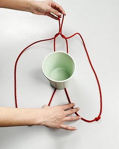 Easy & stylish DIY hanging planter 🌿✨