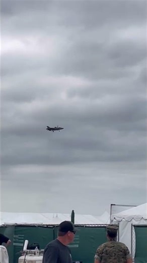 F-35B Hover 😳 US Marine Corps STOVL Demo