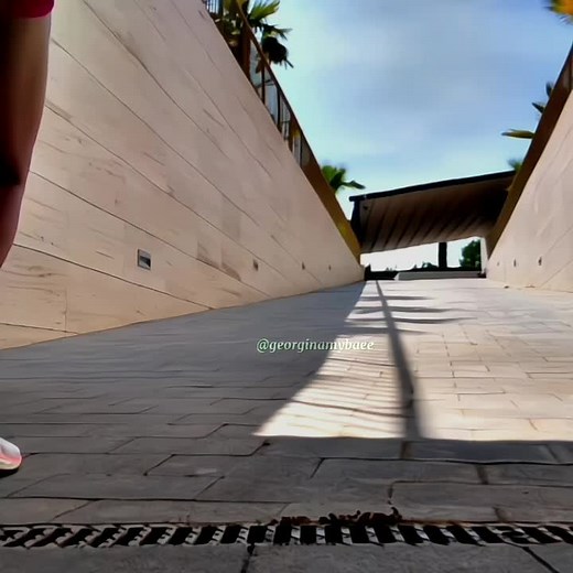 Georgina Rodríguez Running TikTok Video