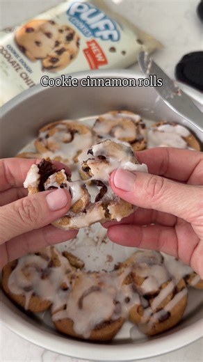Counts as breakfast AND dessert! ❤️ #thatMMMmoment #puffcookies #puff #cinnamonroll #breakfastideas