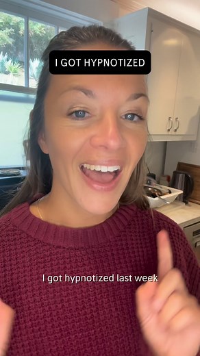 I got hypnotized 😵‍💫✨ And it was AWESOME. Thank you to @hypnogoddessisis and @albert_nerenberg_hypnosis for this wonderful experience! As I’m sure most of my community here knows, I have been practicing meditation and breathwork for 10 years now. So I was extremely interested in just trying hypnosis and seeing what the difference is between that and meditation, where’s the overlap, and where do we draw the line. I wasn’t surprised when I got chosen from the audience because I knew I would be e