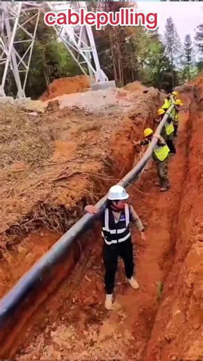 3*500 Cable off-site laying site#ElectricalContractor #communications #powerlineConstruction #powerlineconstruction #cablepulling #telecom #CableConveyorMachine #ConstructionLife