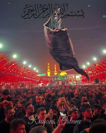 The moon split into two pieces during the time of Prophet Muhammad (ﷺ) #deenkibaat #hadith #allah...