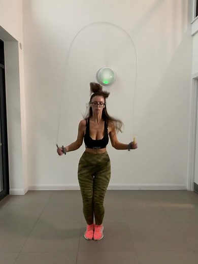 Marta Barczok on TikTok