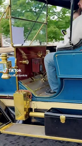 Classic Car Engine Sounds at Greenfield Village Festival