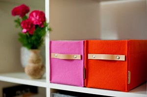 CD Storage Box With Leather Handle, Felt Basket, Minimalist Scandinavian Style CD Organiser, Ikea Kallax Expedit Insert, Housewarming Gift - Etsy