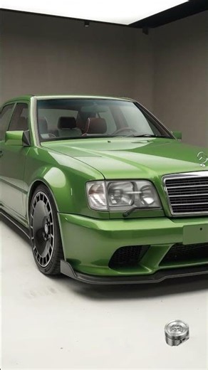 Mercedes-Benz W124 E500 — The Green Flagship From Another Timeline