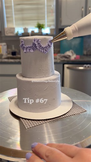 How to make a mini cake #minicake #cakevideos #cakedecorating #purple