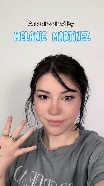 Pacify Her A Melanie Martinez Inspired Look