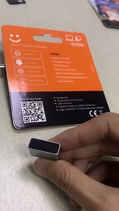 USB C Fingerprint Reader, 360° Detection Mini Fingerprint Scanner 0.5s Touch Speedy Matching Portable Biometric Scanner USB Security Key for Password and File Encryption
