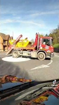 (Sevenoaks London Road) mini roundabout heading towards (Bromley) ￼