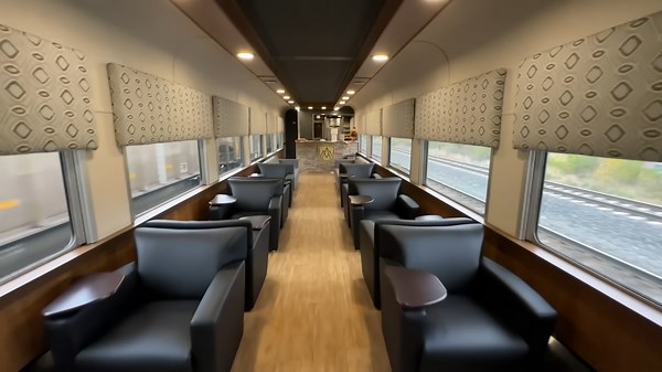 How a luxury train crosses the Rocky Mountains with unlimited food and drinks
