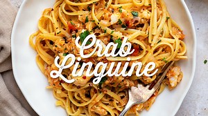 11 reactions | Delicious Crab Linguine – this super-tasty crab pasta recipe uses just a handful of ingredients and cooks in just 15 minutes! https://www.supergoldenbakes.com/quick-and-delicious-crab-linguine/ #crablinguini #crablinguine | Supergolden Bakes | Facebook