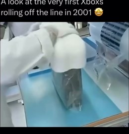 This is what the first Xbox looked like in 2001