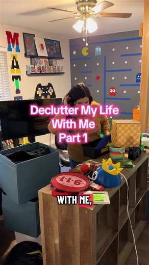 Declutter my life with me | Part 1 Starting small but dreaming BIG. Clearing the clutter from my space, my schedule, and my mind—because peace feels better than piles. This is your sign to let go of what no longer serves you and make room for what actually matters. One area at a time 🤍 #declutter #momlife #lifestyledetox #homereset #fyp