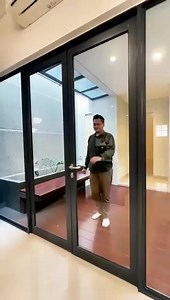 Loh justru yang menarik saat ini adalah rumah dengan tanpa taman belakang karena benefitnya lebih banyak! Selengkapnya ada di video ini. Grand Harvest, Where the Bright Future Begins.⁣ 📍 10 minutes from Jalan Raya Wiyung, Surabaya.⁣ 🏠 Open House Everyday 9AM - 5PM⁣ 📱 0821-1888-8700 - Marketing Team Grand Harvest⁣ Contact our sales representative by reach out our DM @grand.harvest⁣ #realestate #homeinspiration #rumahmodern #investasirumah #inforumahdijual #inforumahsurabaya #rumahsurabayabarat