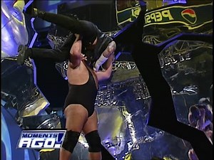 Big Show throws the Undertaker off the stage (WWE SmackDown!) HD | 2002