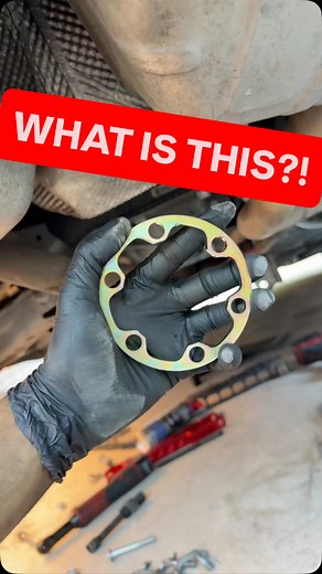 If your car is lowered, you need these spacers. Helps keep the Cv axle geometry within specs #mechanic #menjicar #fixcars #bmw #e90 #335i #n54 #automotive | Menjicar