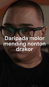 1.8K views · 21 reactions | Hari libur tetap lembur, Cari drama Korea ah untuk menghibur~  Biar kamu ga suntuk, cek rekomendasi drakor ini! ➡️ goo.gle/dramakorea Sekarang #CariTontonanLebihGampang lho! Tinggal #CaridiGoogleAja, pilih filmnya, terus langsung nonton deh di Vidio.com  #SemuaAdaDiVidio | Google | Facebook