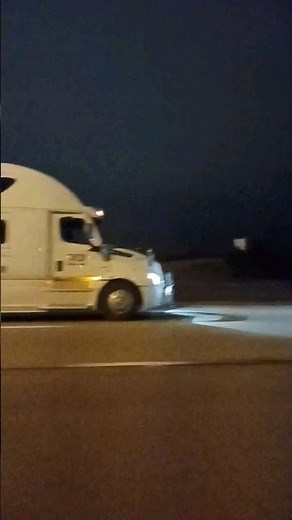 BigRig Semi Truck Transportation heading North #transportation #shorts