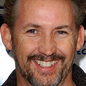 Harland Williams Boyfriend 2025: Dating History & Exes - CelebsCouples