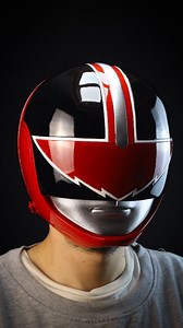 QUANTUM RANGER / Power Rangers Time Force This helmet is a piece that we have always loved, its design and shape of its visor were always a challenge that we fortunately managed to achieve. Which of these Rangers is your favorite? Leave your comment Help us reach the goal of 30k followers by sharing our reels. #tallerazlo #azlobien #powerrangers #powerrangerstimeforce #timeforce #quantumranger #quantumred #redranger #itsmorphintime #gorangers #helmetmaker #redtimeforceranger | Taller Azlo / prop