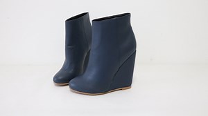 Sorbern Fashion Ankle Wedges Boots For Women Platform Rear Zipper Round Toe #navyblueboot #navyblueboots #navybluebooty #navybluebootie #navybluebooties #navybluebooties❤ #navybluebooties♥️ #shortboots #shortboots👢 #shortboots🌹✨ #shortbootswomen #shortbootsummer | Sorbern Store