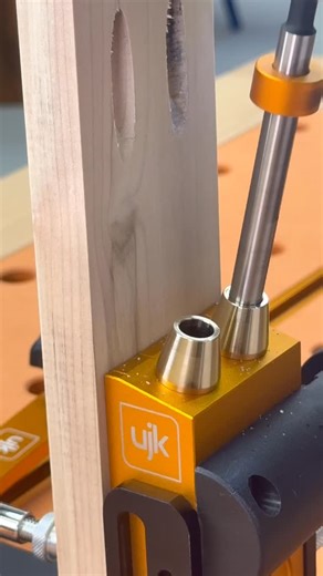 The UJK Pocket Hole Jig Mk II makes fast, accurate pocket hole joinery easier than ever! With upgraded drill bushes and compatibility with the UJK interchangeable-tip drill system, it delivers durable, hidden joints without the hassle of more complex setups. 👇👇 https://www.axminstertools.com/ujk-pocket-hole-jig-mk-ii-113702?queryID=5f9fda64088a08c2cddb74d351633057 #axminster #axminstertools #axminstertoolsandmachinery #tools #powertools #woodworkingtools #woodwoodworker #woodworking #woodworki
