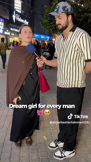 Original Content on TikTok: The Review Dilemma