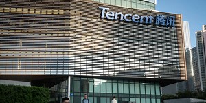 Tencent Slashes JD.com Stake With $16 Billion Dividend to Shareholders