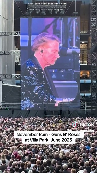 November Rain Live: An Unforgettable Evening with Slash