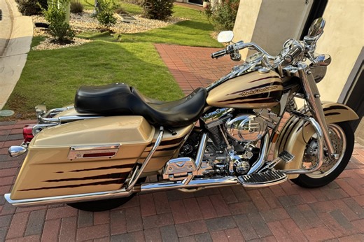 No Reserve: 2003 Harley-Davidson CVO Road King