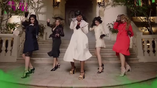 Im In Love With A Monster 电影 精灵旅社2 主题曲-Fifth Harmony