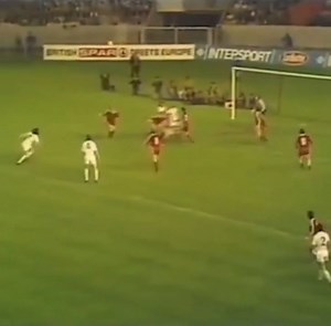 🏆 GOAL OF THE DAY 1975: Leeds United are champions of Europe! 🟡🔵 | The Leeds Salute