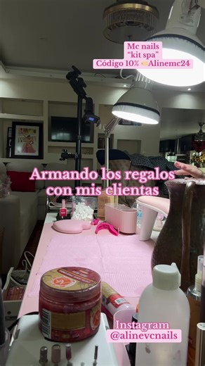 Seguimos con la dinámica con mis clientas 💅🏻 @MC Nails MX Codigo 10% 🏷️Alinemc24 #regalosparaclientas #regalos #estudiodeuñas #regalospersonalizados #regaloscreativos