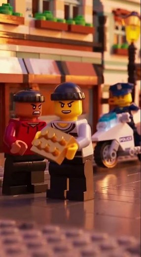 LEGO Police vs. Robbers: The Great Brick Chase 🚓🧱