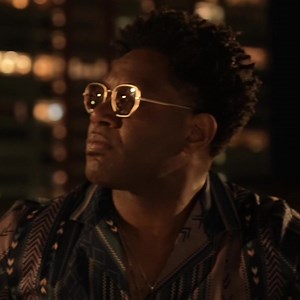 Follow me to get updates on my new music releases, an inside look at my creative journey, & MORE! 👇 | Alvin Garrett