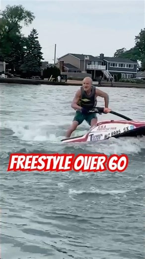 Jet Ski Stand up or Sit Down. Freestyle Jet Ski freestyle in My 60s