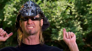 Good Morning America joins Billy and Ricky as they're in hot pursuit of a gator lurking in a local children's park. | Billy the Exterminator on A&E