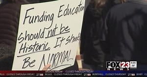 VIDEO: Students join teachers in protesting Oklahoma education funding