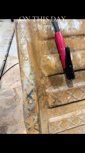 Creating a Durable Granite Rock Bucket