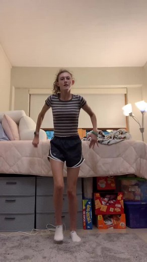 The ground is a lot harder than I thought omg 😩😭