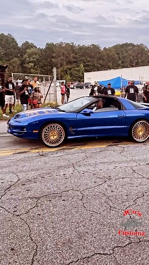 Clean Blue TTop trans am creepin through 🦾🦾🔥🔥🔥 #pontiac #transam #firebird | Jco’s Customz LLC