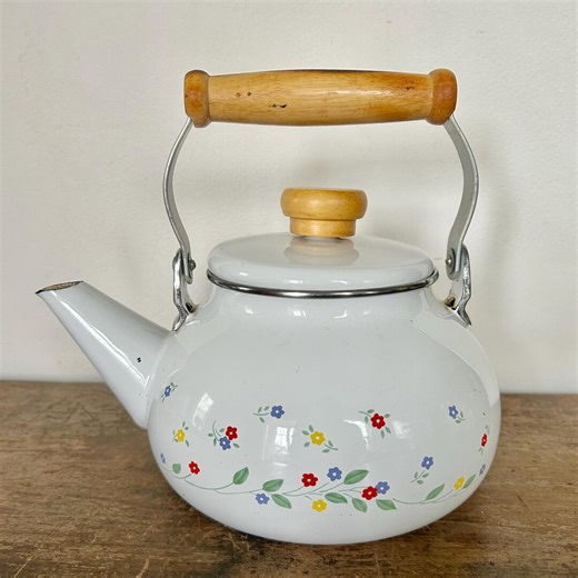 Vintage 80's Decorative Enamel Floral Teapot With Wooden Handle | Enamel Kettle | Vintage Kitchen - Etsy