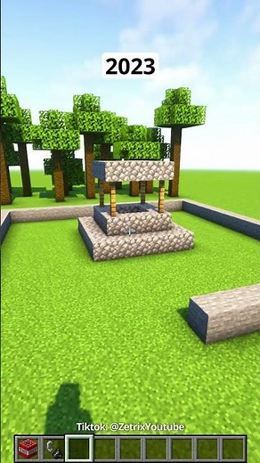 Minecraft NORMAL vs REALISTIC 🤯